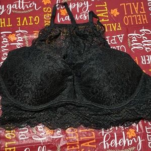 Black bralette never worn but no tags